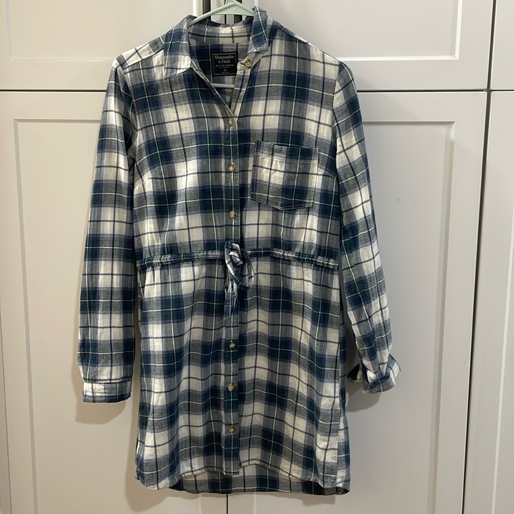 Abercrombie & Fitch checkered tunic